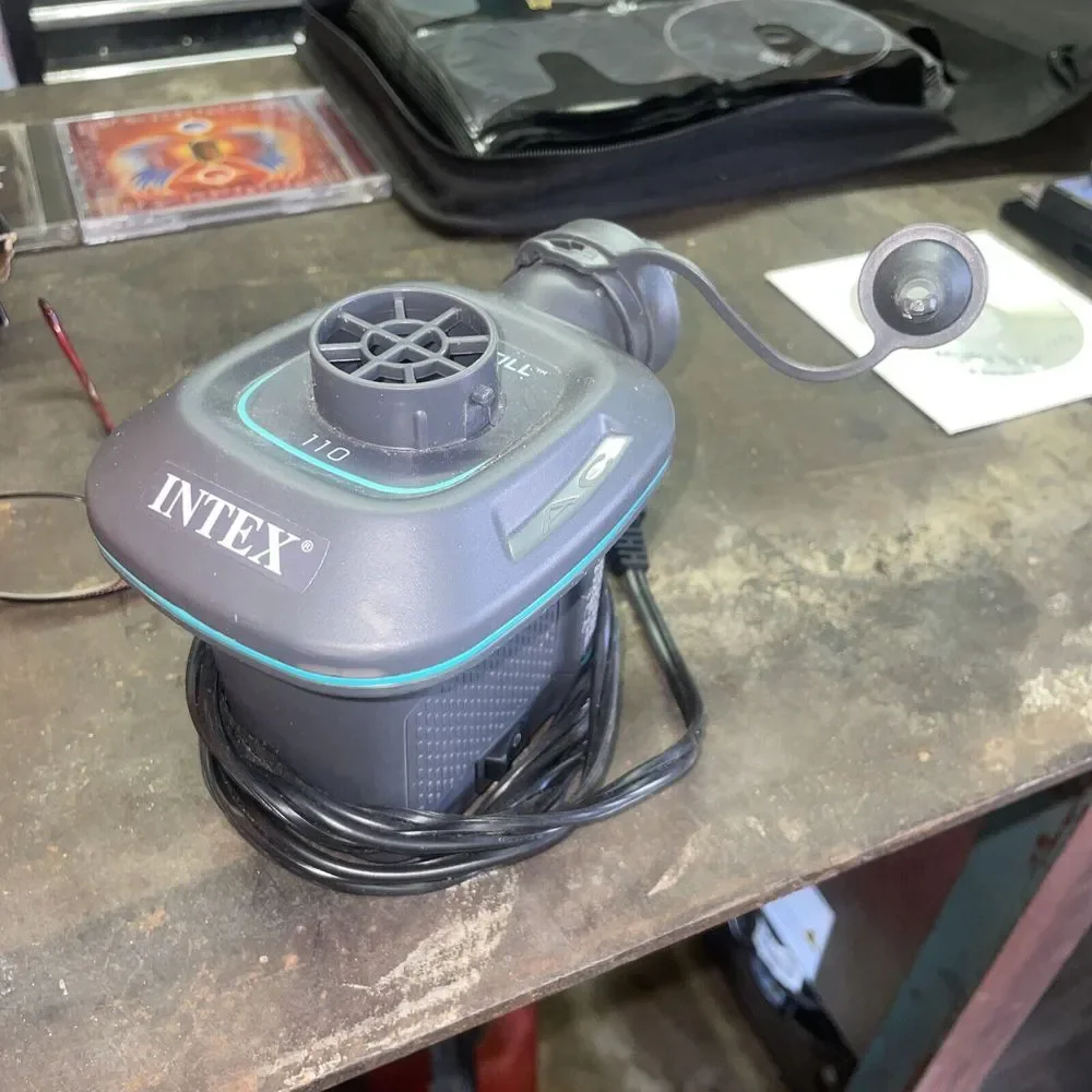 Intex Quick Fill Electric Pump 110 Inflater and Deflater Device Works Great Fast